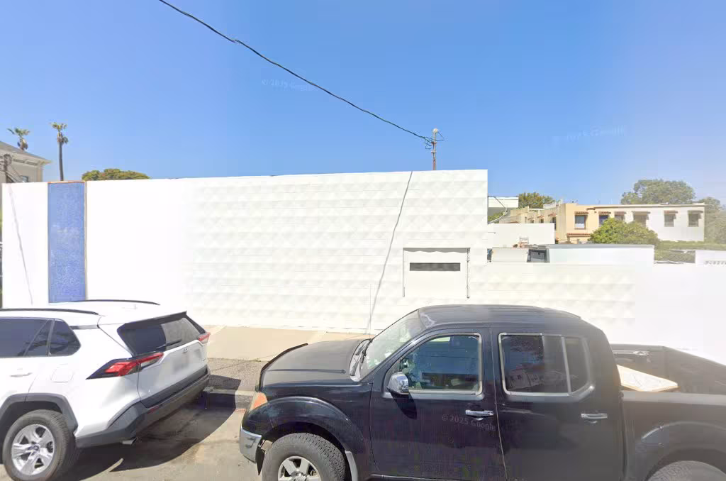 General Remodeling SB Construction CA Santa Barbara casing