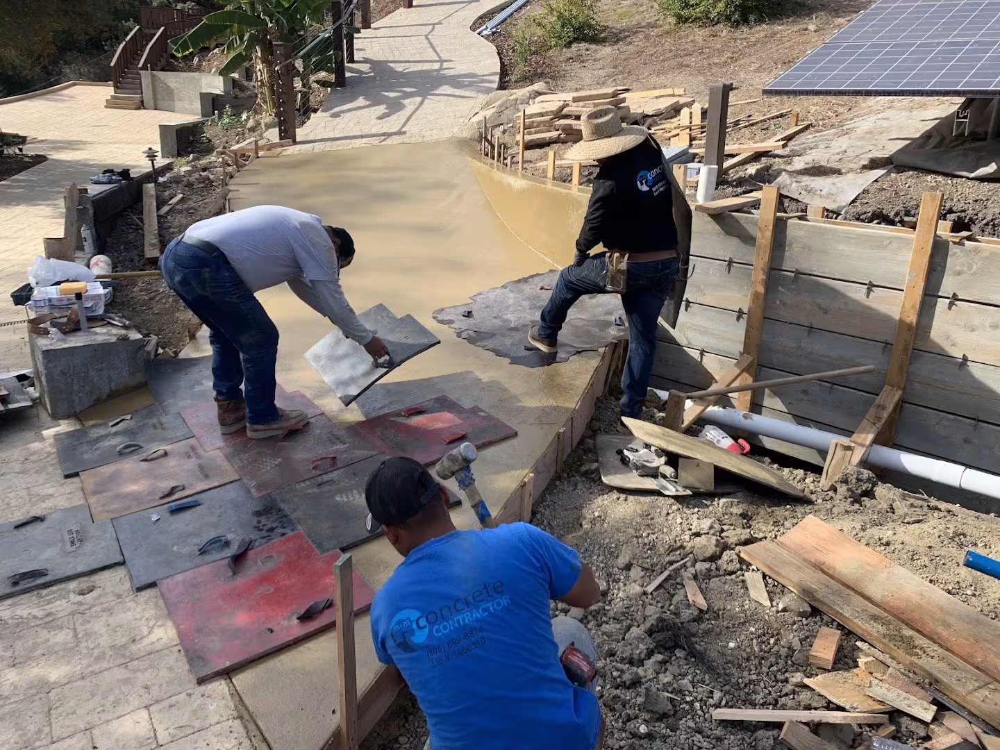 Concrete & Patios M&M Concrete Contractor CA Santa Barbara extend
