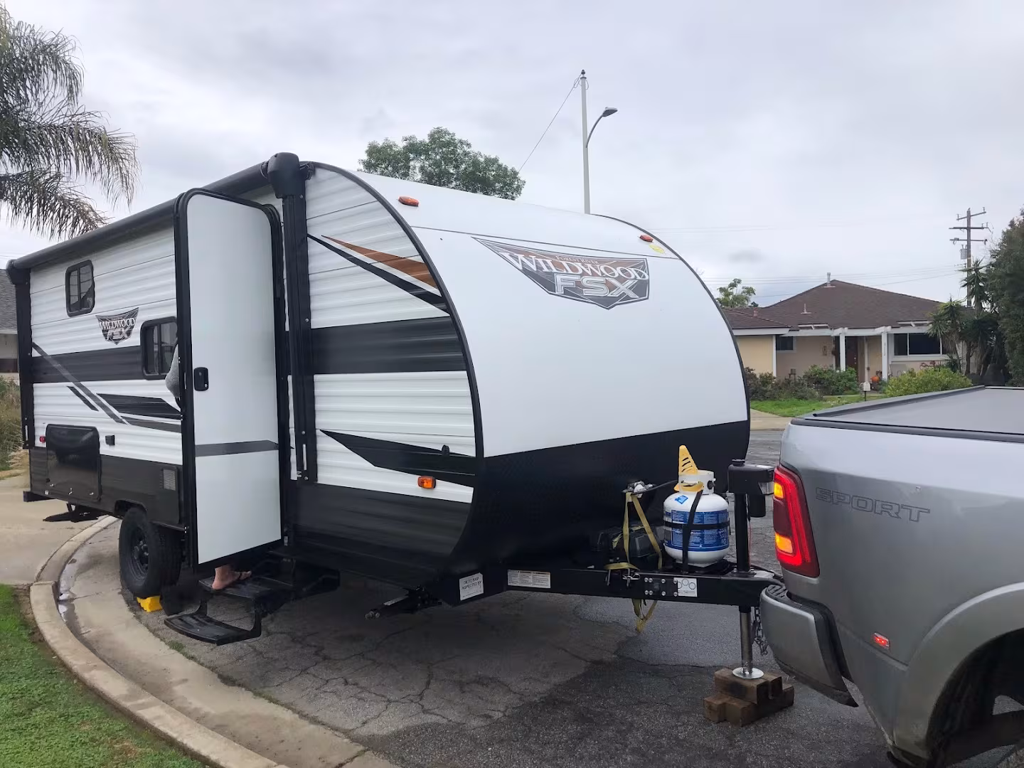 Lavender Mobile RV Solutions Electrical Santa Barbara CA laundry-circuit