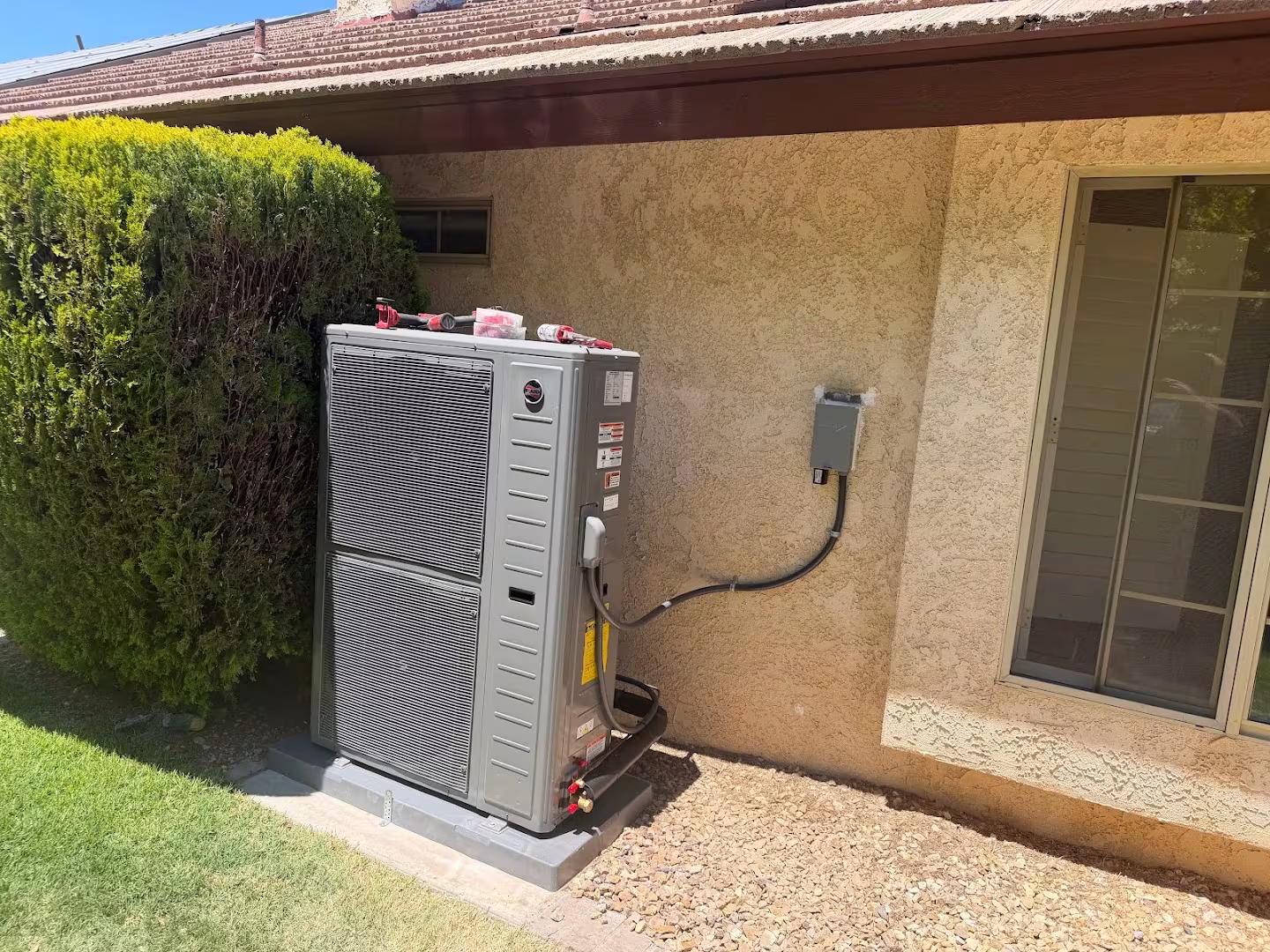 Insulation & Energy Efficiency Econo West Heating & Air SB Santa Barbara CA showerhead-low