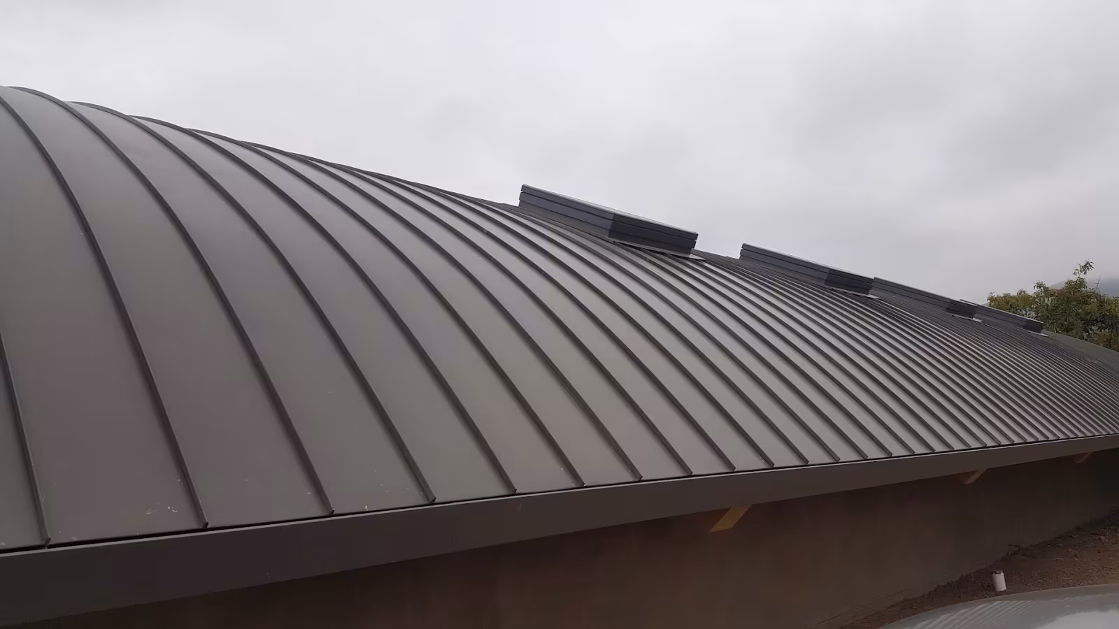 Santa Barbara Roofing A1 Rain Gutters | Sheet Metal | Metal Roofing CA internal-drain