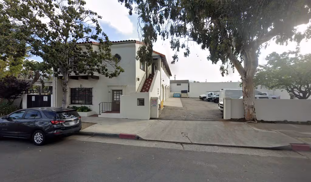 Santa Barbara Pueblo Construction Inc Roofing CA tpo