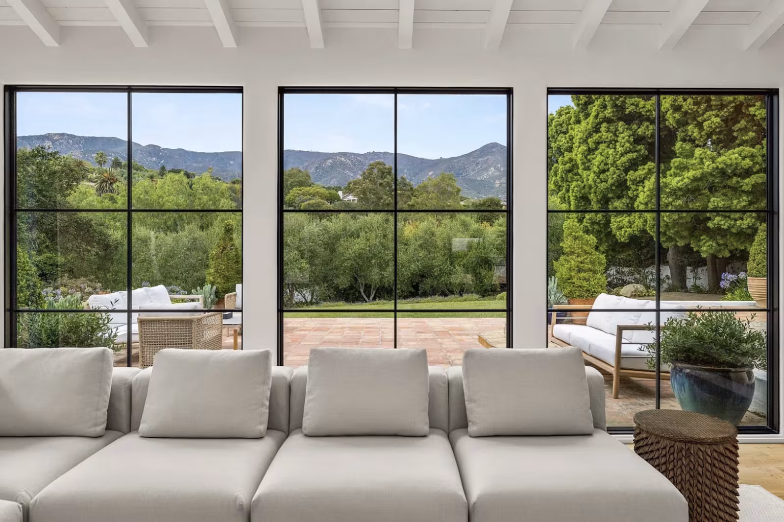 Santa Barbara General Remodeling Ashton Built Construction CA casing