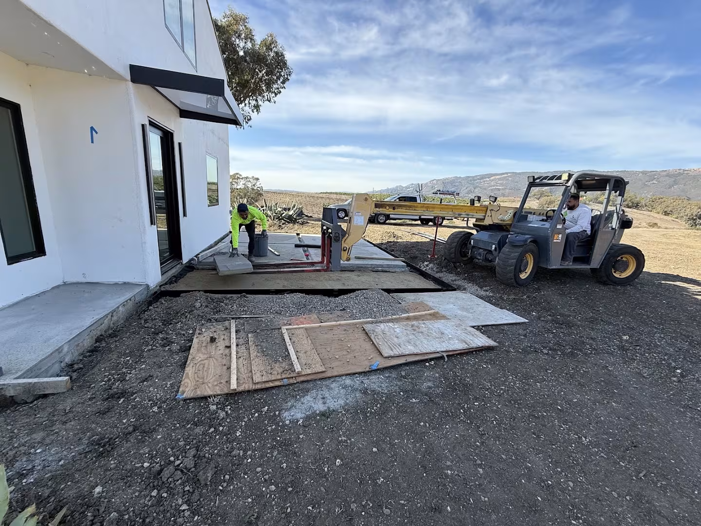 Santa Barbara CA Los Montes Concrete Inc. Concrete & Patios hot-weather