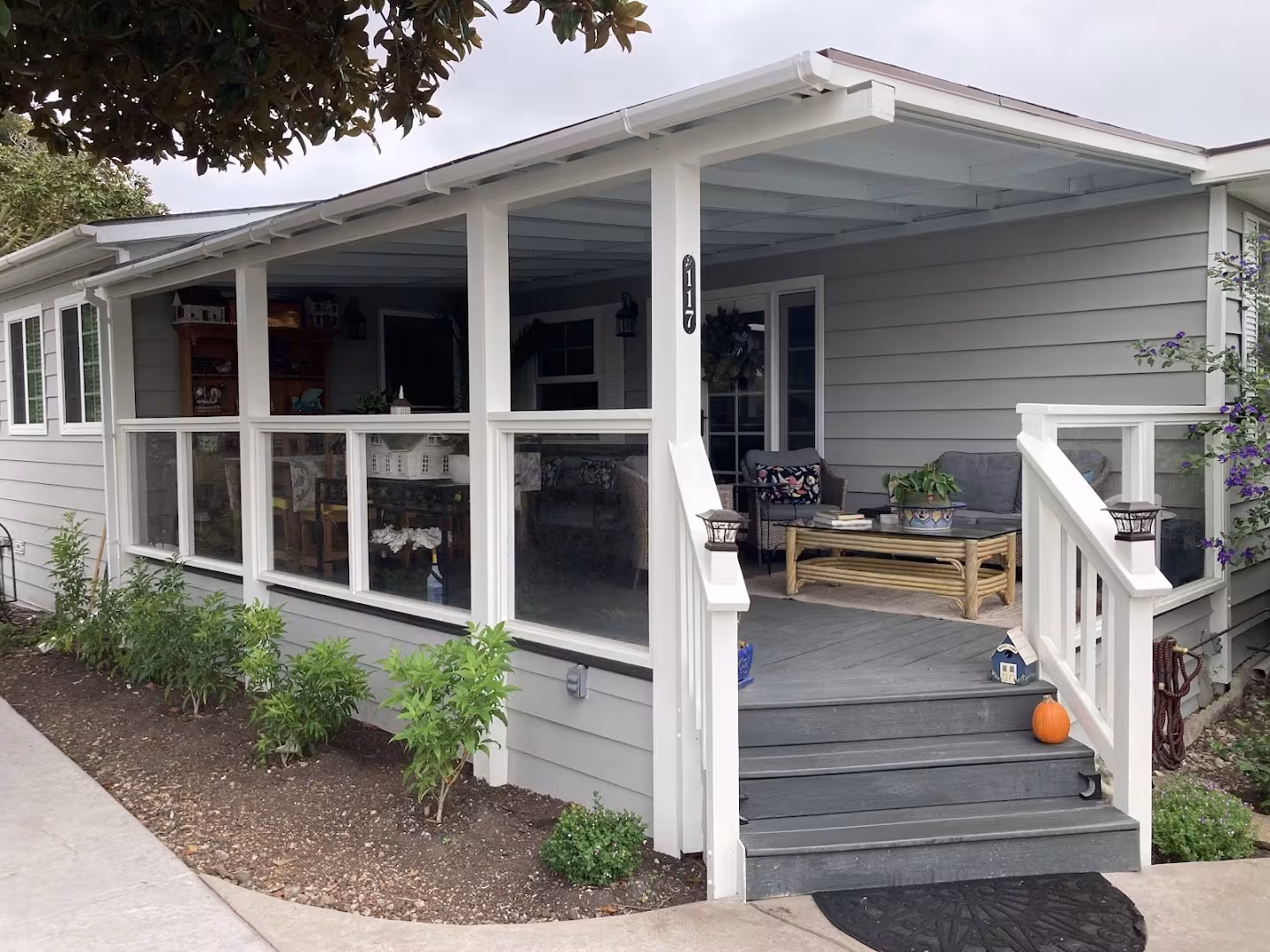 Maxim Handyman & Painting Services Handyman Santa Barbara CA caulk