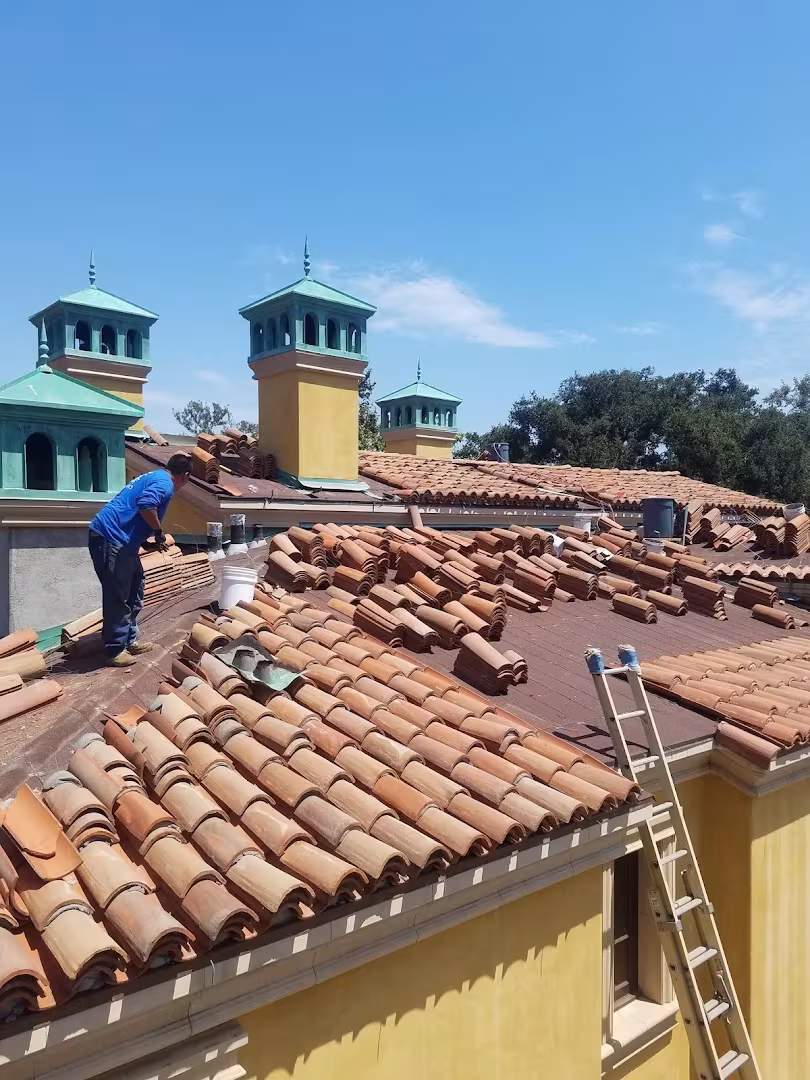 Island View Roofing Roofing CA Santa Barbara seamless-gutter