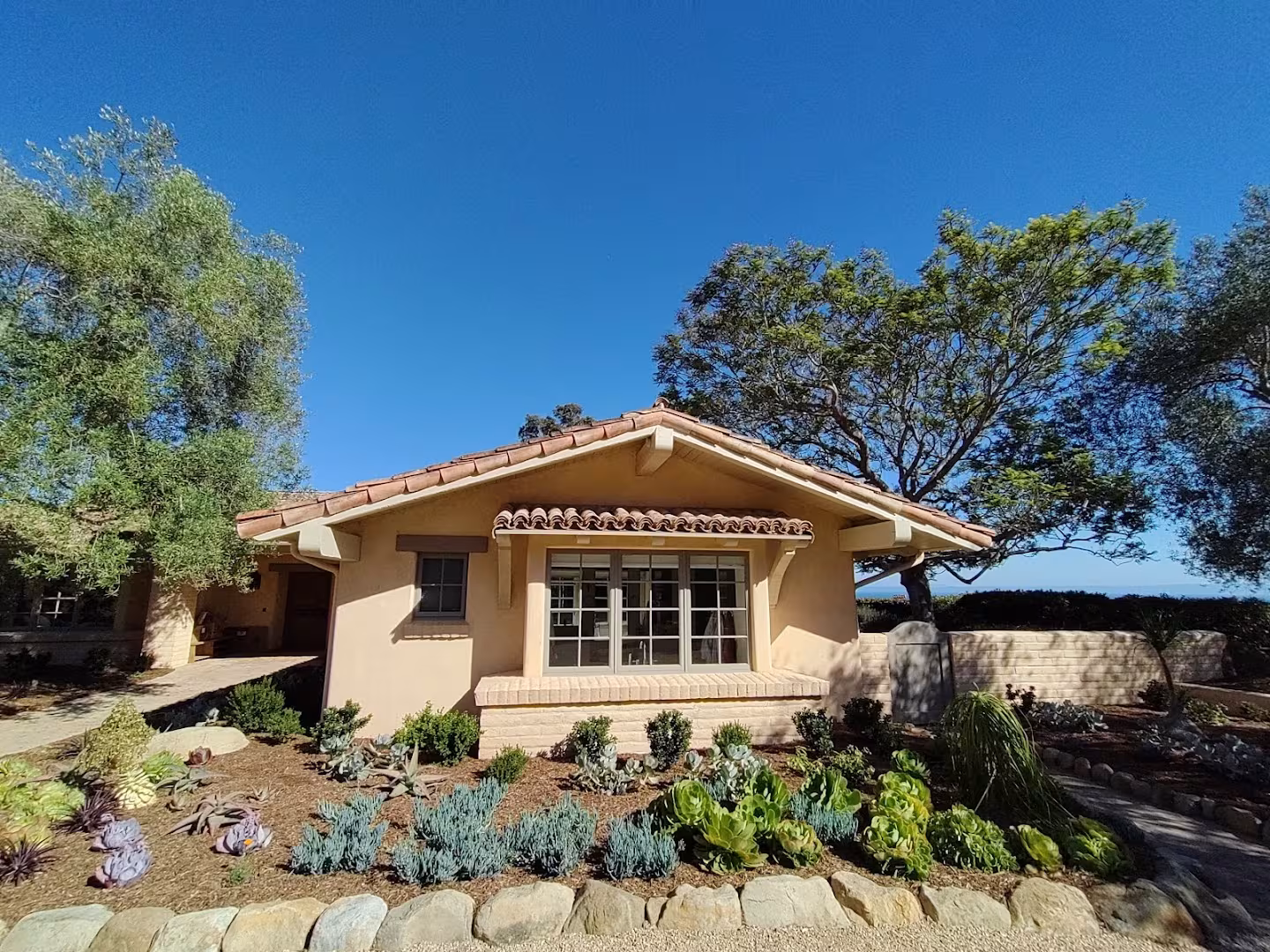 A & A Window Cleaning Santa Barbara Windows & Doors Santa Barbara CA pocket-door